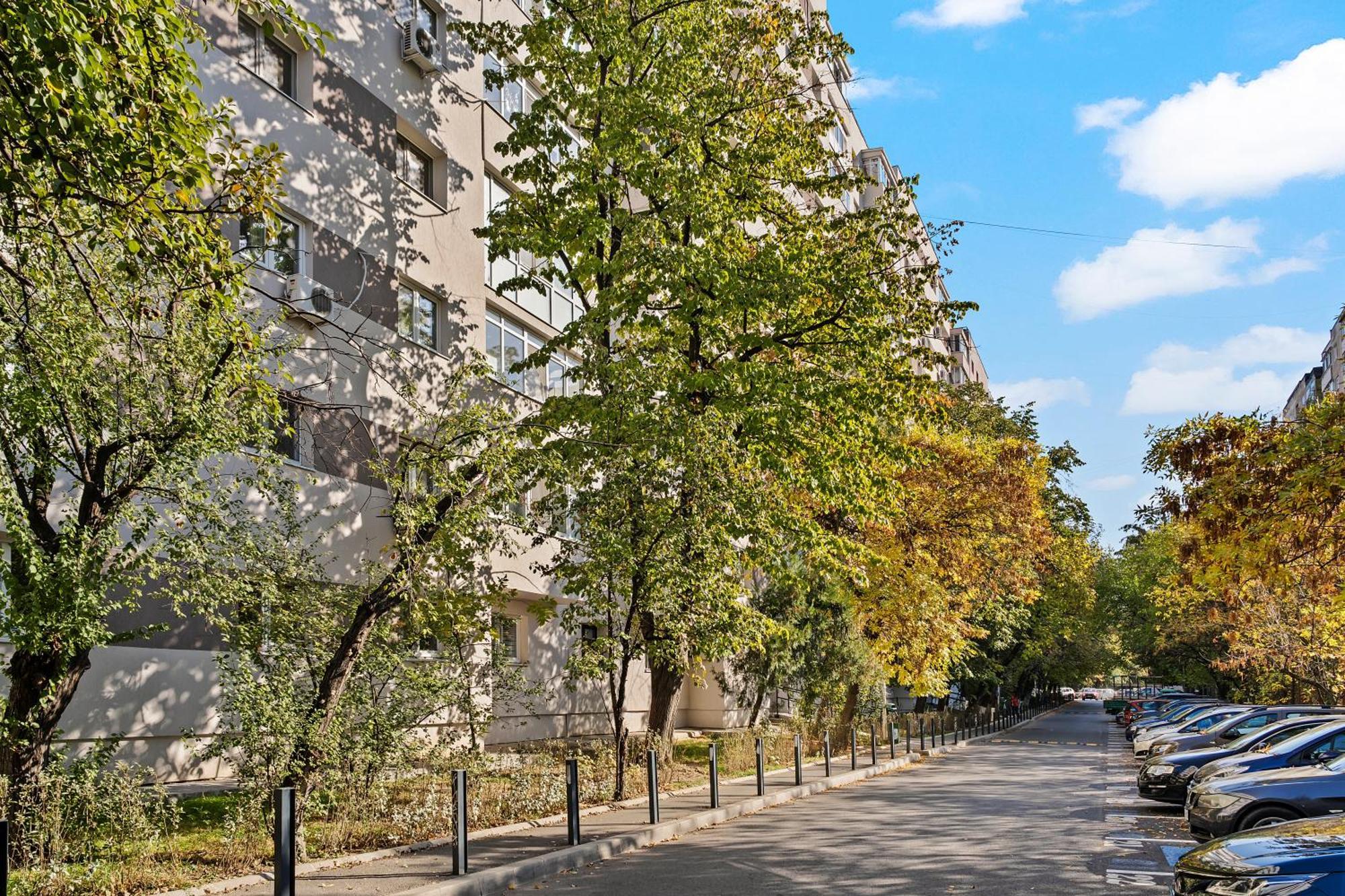 Garsoniera De Lux Si Eleganta Drumul Taberei Bucarest Exterior foto